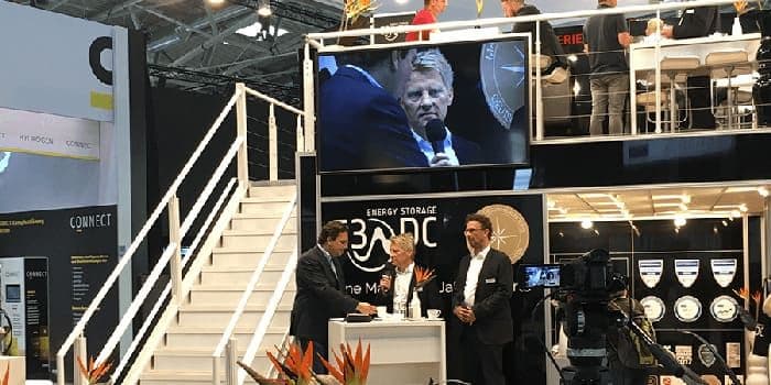E3DC Messestand - der neue E§DC Quattroporte im zolar Bericht