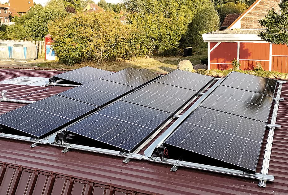 Photovoltaikanlage auf dem Carport – zolar Hero Birgit Höppner