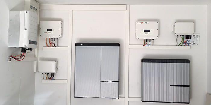 LG Stromspeicher installiert von zolar - Photovoltaikanlage Gebäudebestandteil