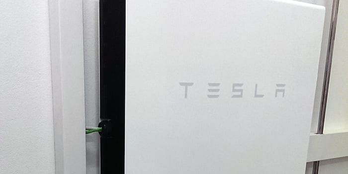 Tesla Powerwall Speicher - 